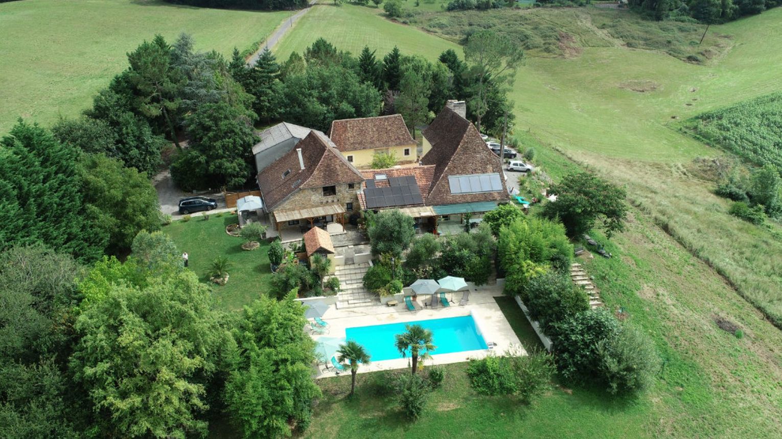 Domaine Hourcabis - Gîte les Oliviers - OZENX-MONTESTRUCQ