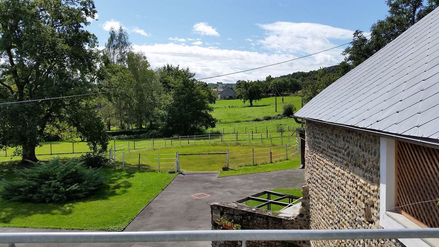 Gîtes de Bernet - Les hirondelles - MONEIN